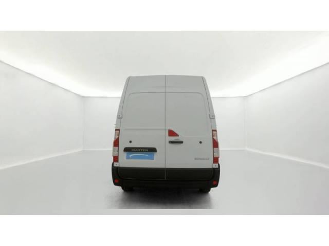Renault Master image 9