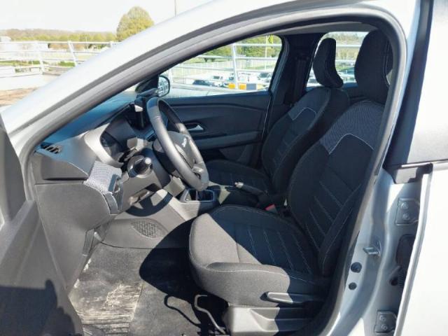 Dacia Sandero image 8