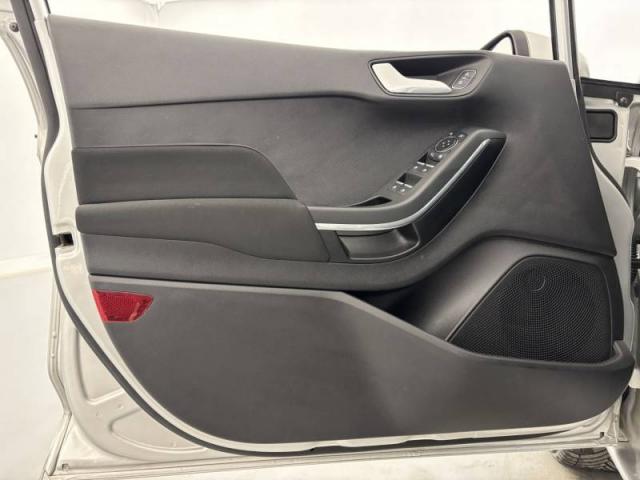 Ford Fiesta image 1