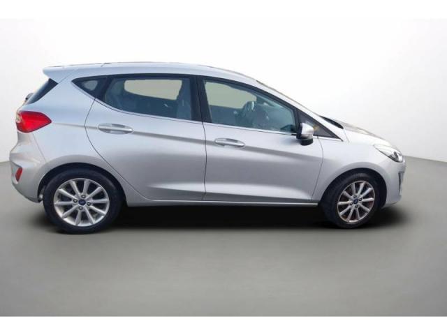 Ford Fiesta image 8