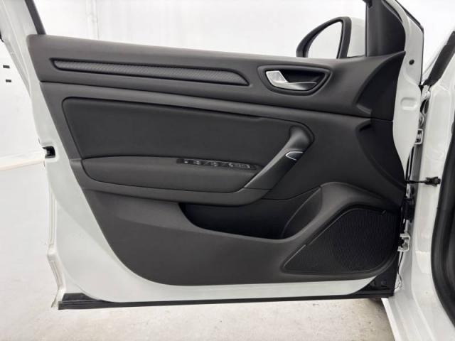 Renault Mégane image 1