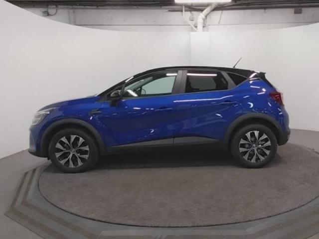 Renault Captur image 9