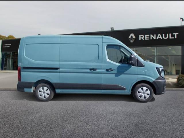 Renault Master image 9