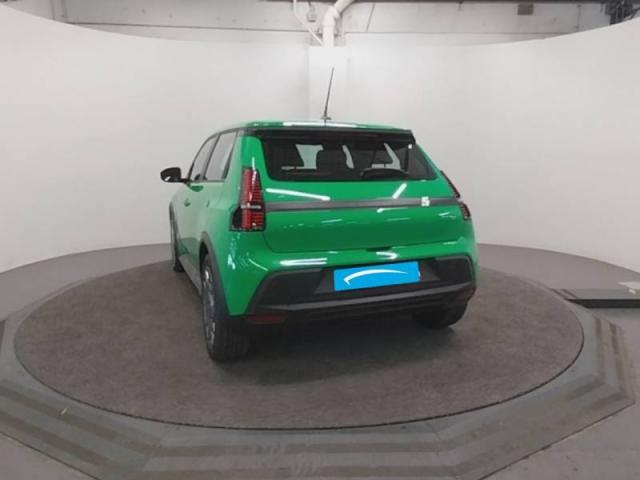 Renault R 5 image 6