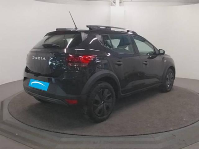 Dacia Sandero image 2
