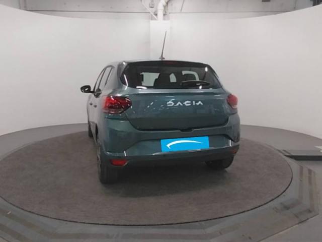 Dacia Sandero image 2