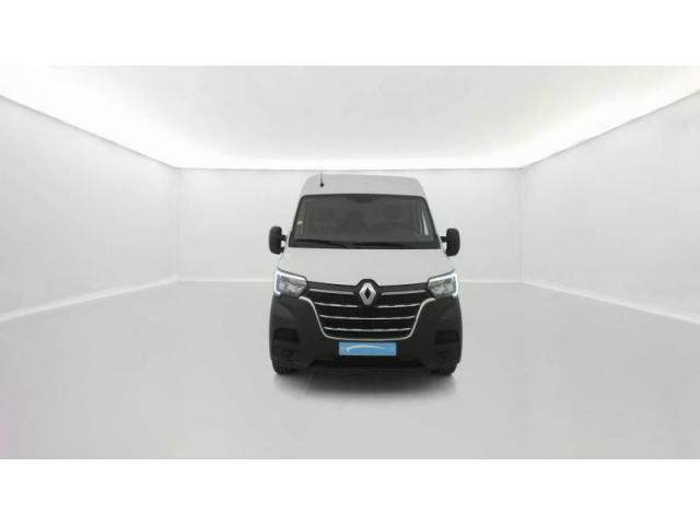 Renault Master image 2