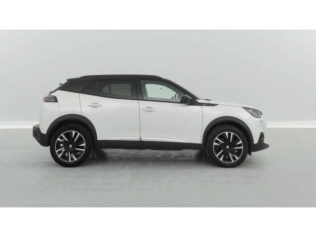 Peugeot 2008 image 2