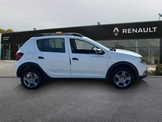 Dacia Sandero image 3