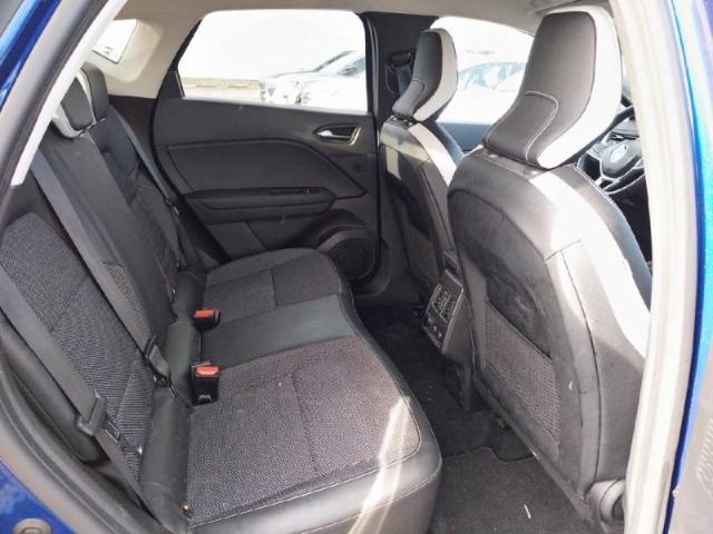 Renault Captur image 9
