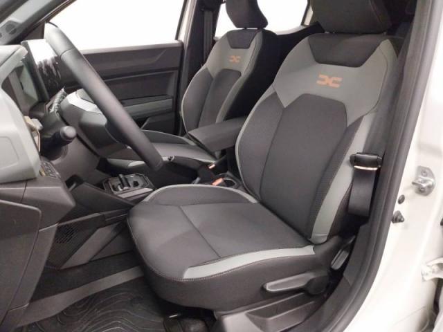 Dacia Duster image 5