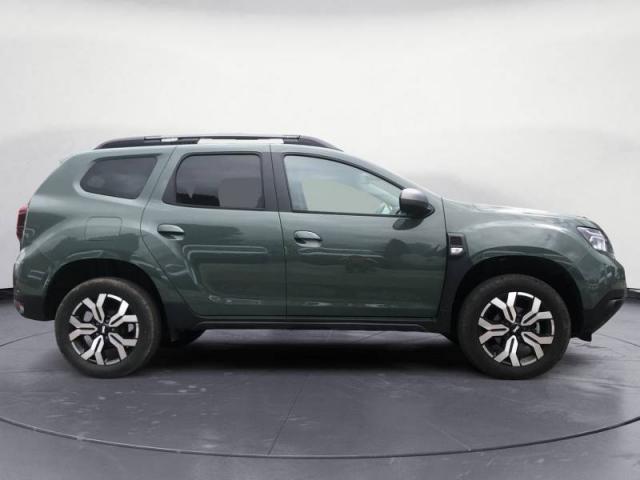 Dacia Duster image 6