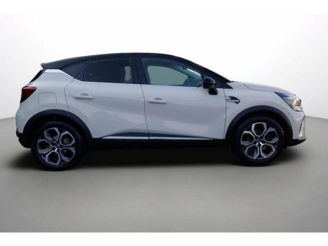 Renault Captur image 1