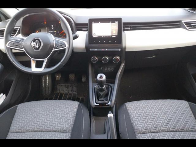 Renault Clio image 8