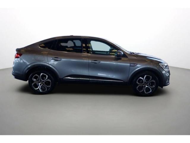 Renault Arkana image 8
