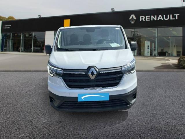 Renault Trafic image 2
