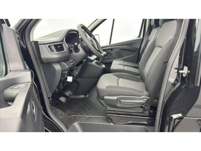 Renault Trafic image 4
