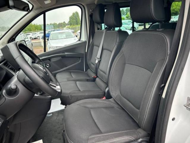 Renault Trafic image 7