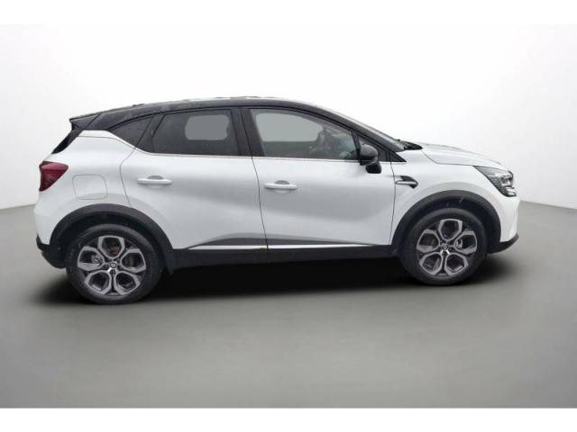 Renault Captur image 2