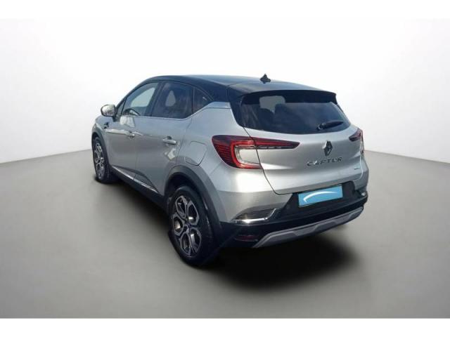 Renault Captur image 2
