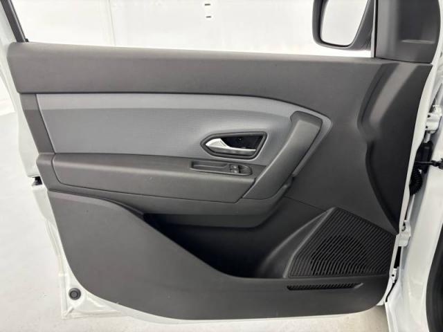 Renault Express image 1