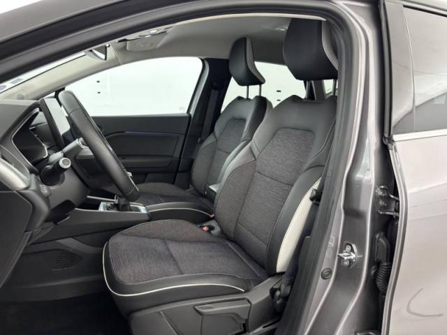 Renault Captur image 3