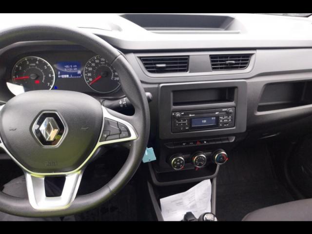 Renault Express image 8