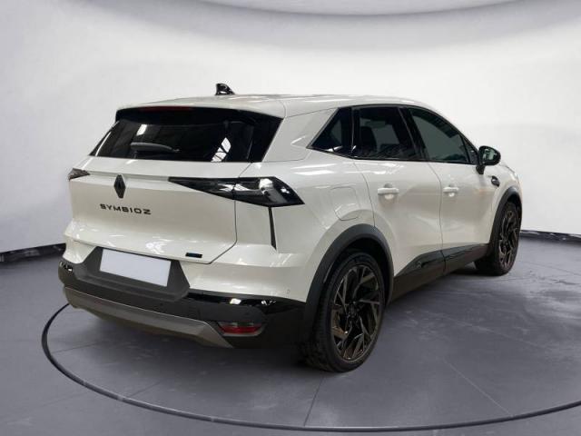 Renault Symbioz image 2