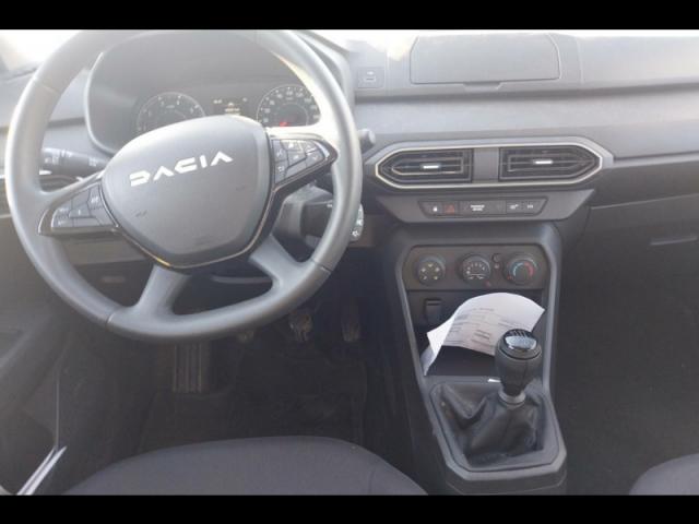 Dacia Jogger image 1