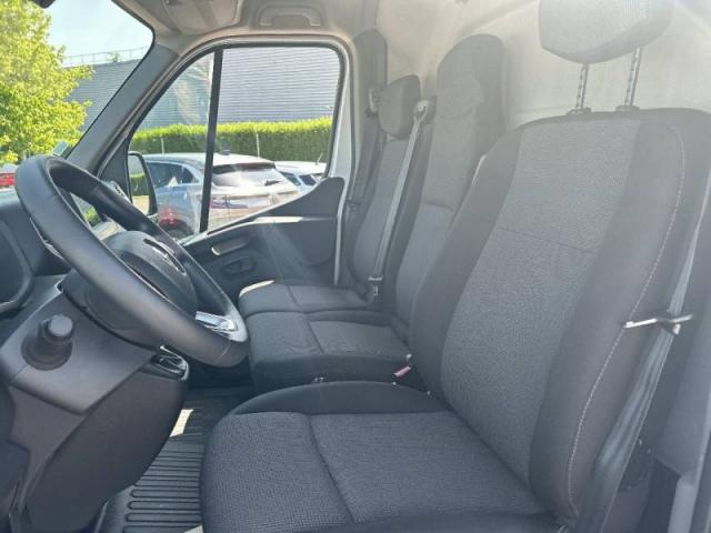 Renault Master image 6