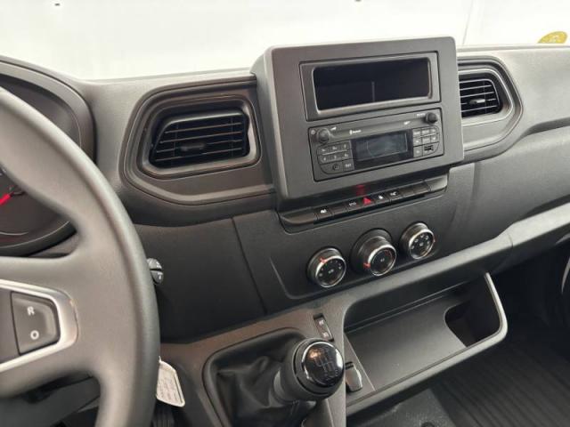 Renault Master image 5