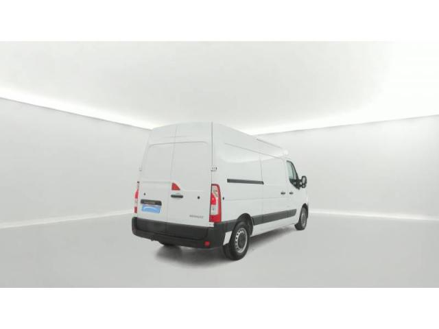 Renault Master image 2