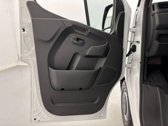 Renault Master image 7