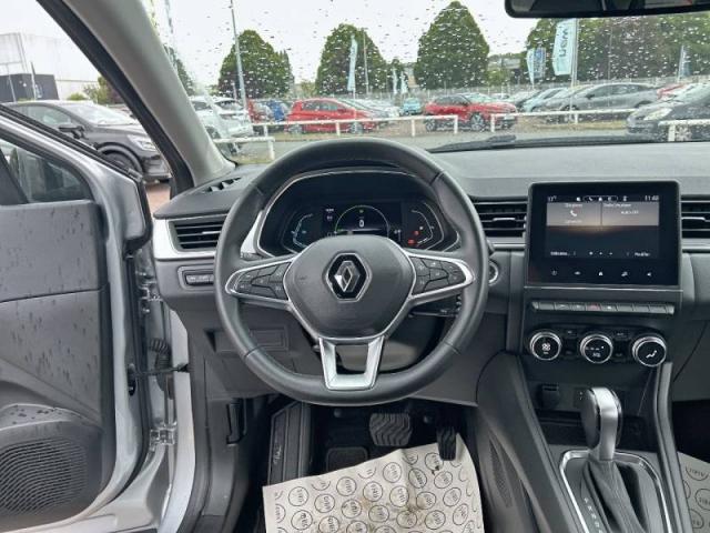 Renault Captur image 2