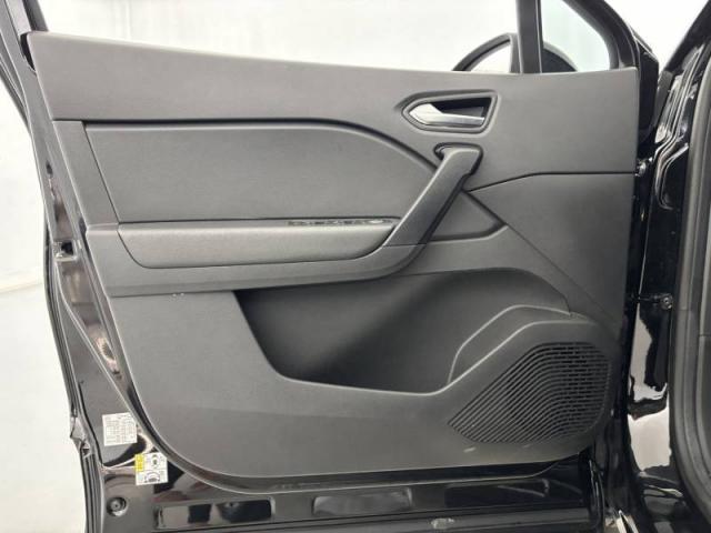 Renault Captur image 3