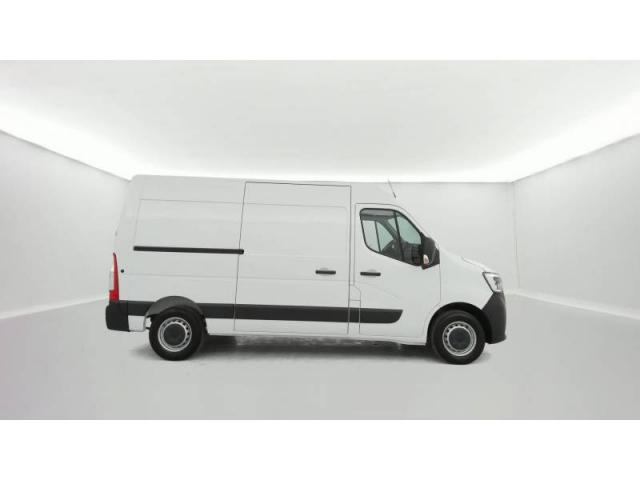 Renault Master image 1
