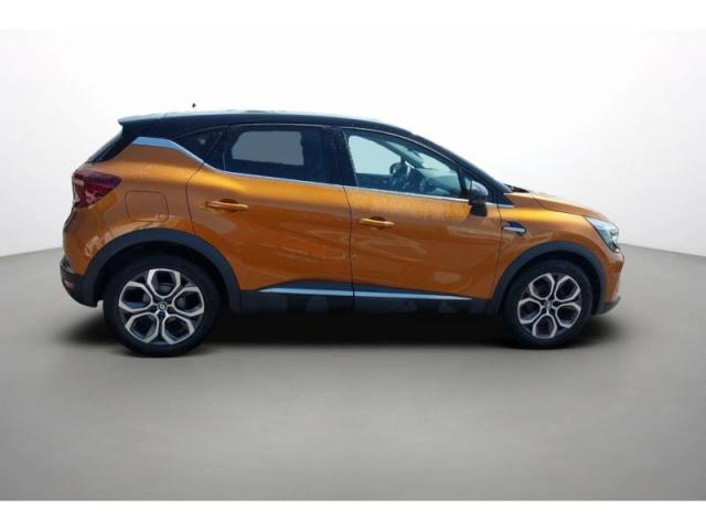 Renault Captur image 1
