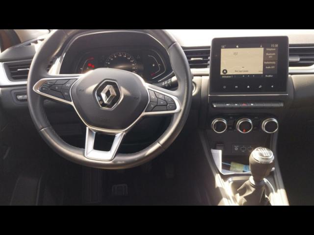Renault Captur image 8