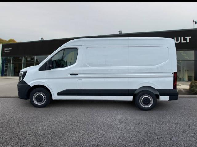 Renault Master image 2