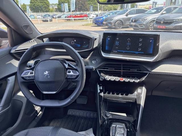 Peugeot 2008 image 3