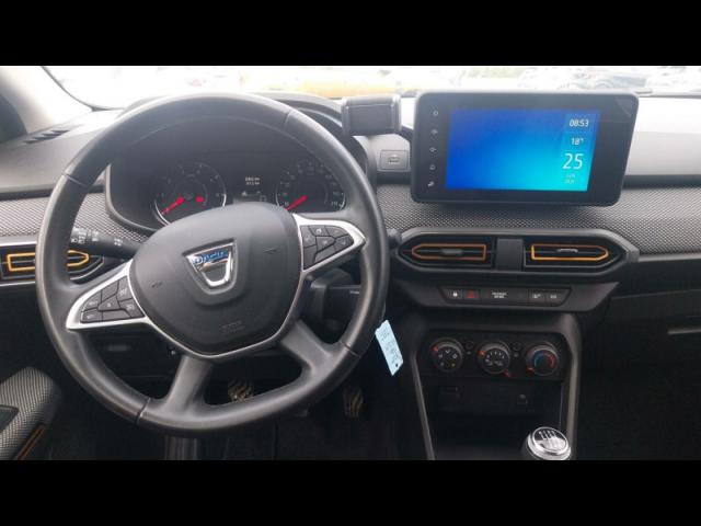 Dacia Sandero image 2