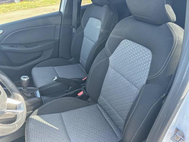 Renault Clio image 3