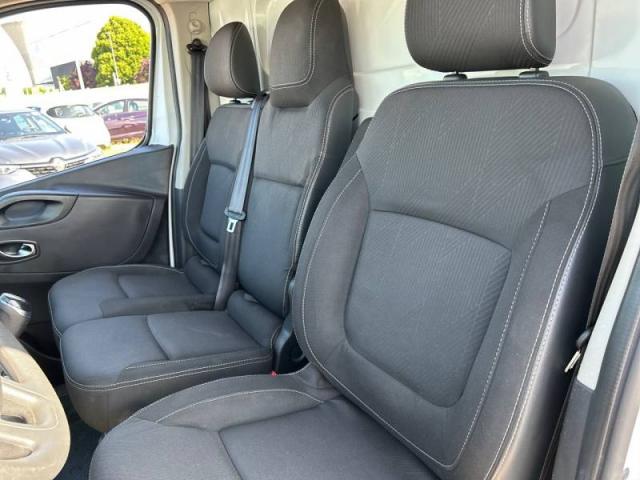 Renault Trafic image 7
