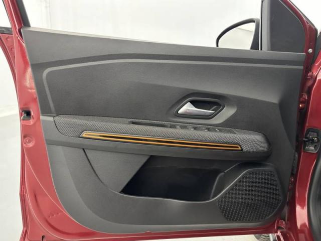 Dacia Sandero image 1