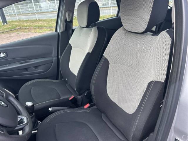 Renault Captur image 1