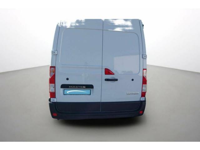 Renault Master image 8