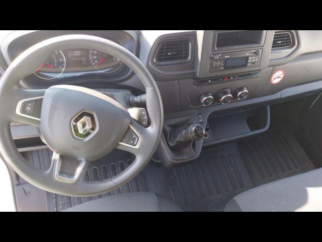 Renault Master image 9