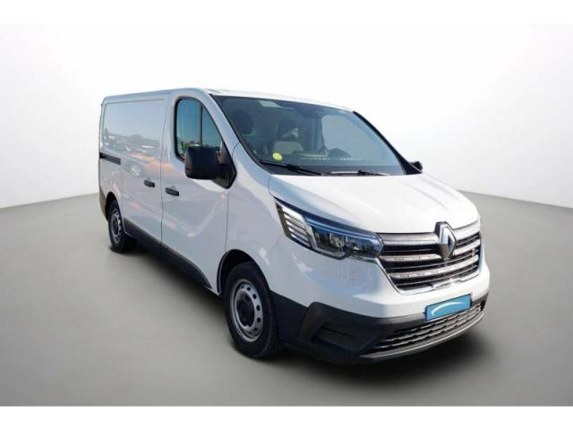 Renault Trafic image 1