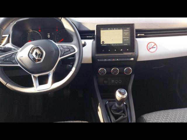 Renault Clio image 9