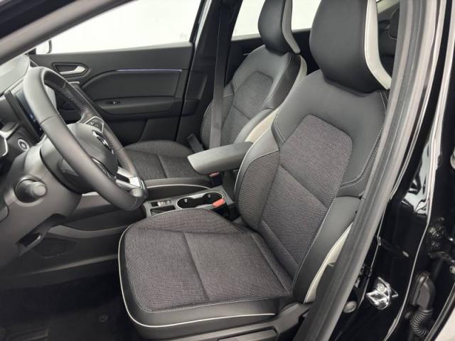 Renault Captur image 6